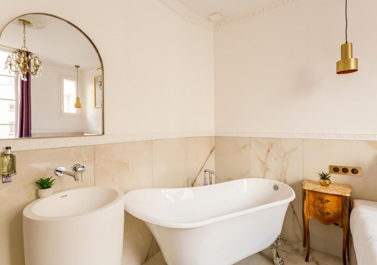 Appartamento Merveil - Luxury -champselysees- Florentin I Parigi
