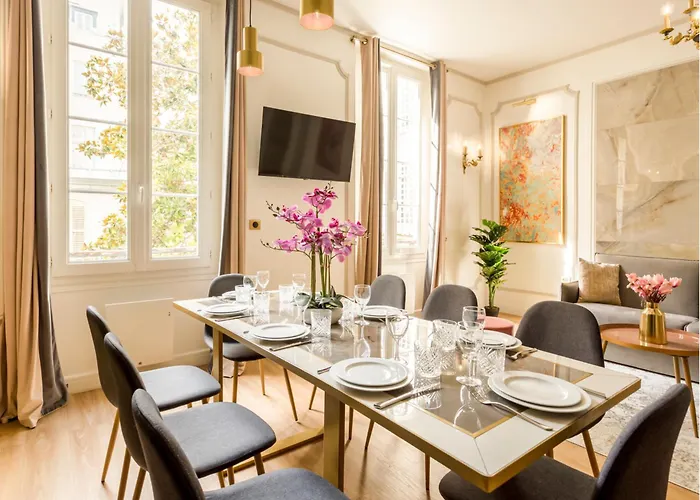 Merveil - Luxury Suite -Champselysees- Florentin I